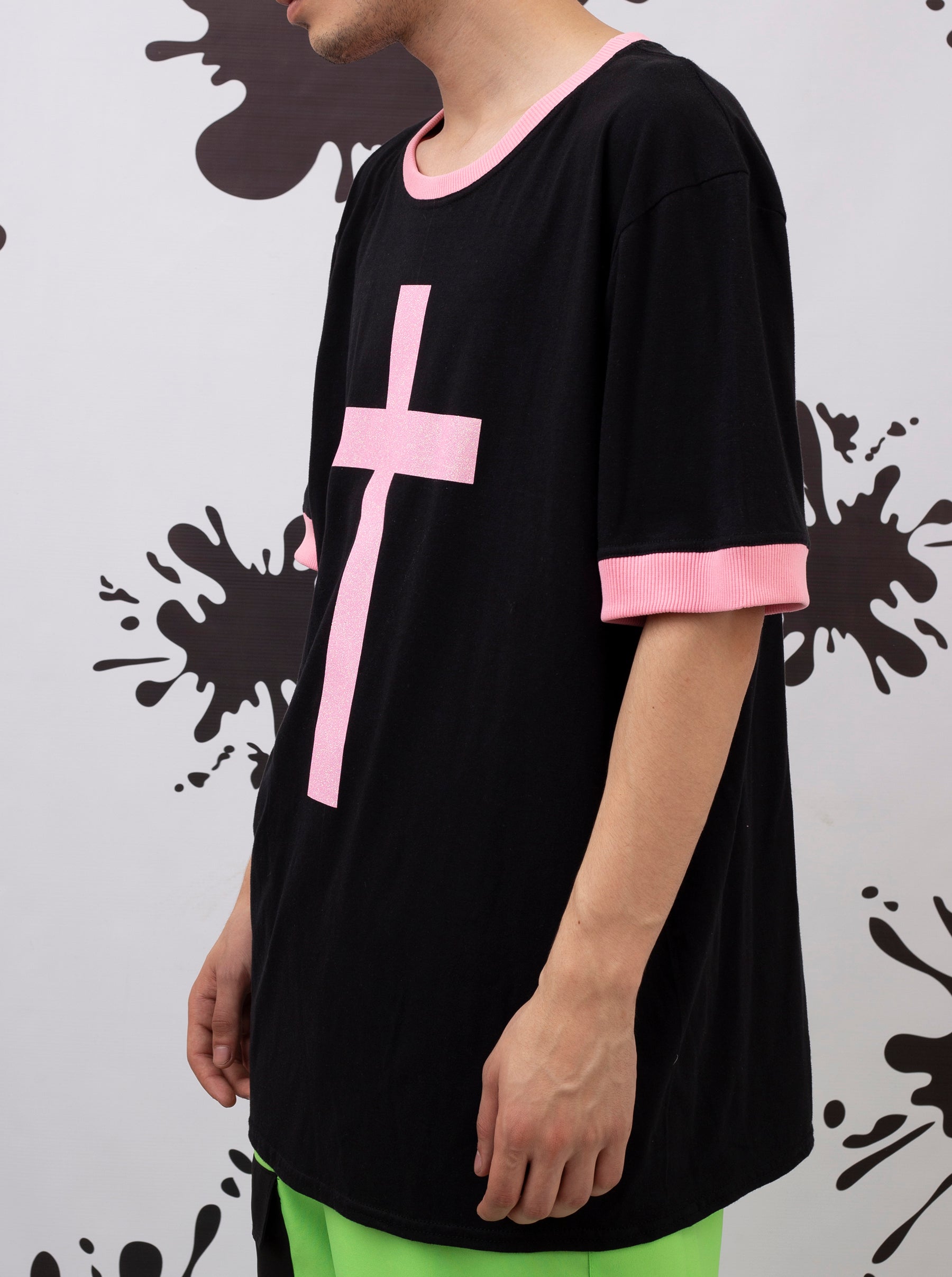 Black Tee With Glitter Pink Cross