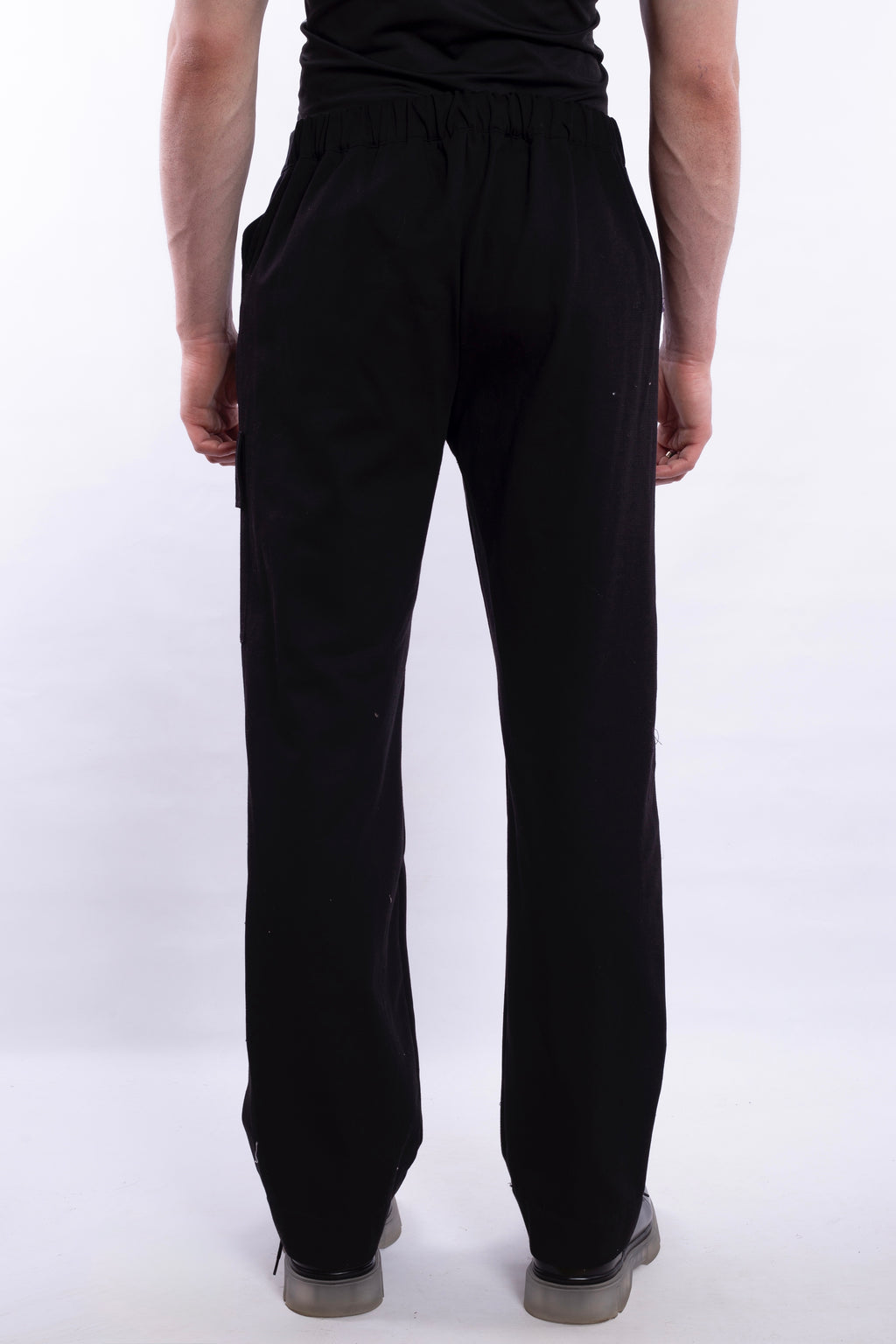 Black Pants L5