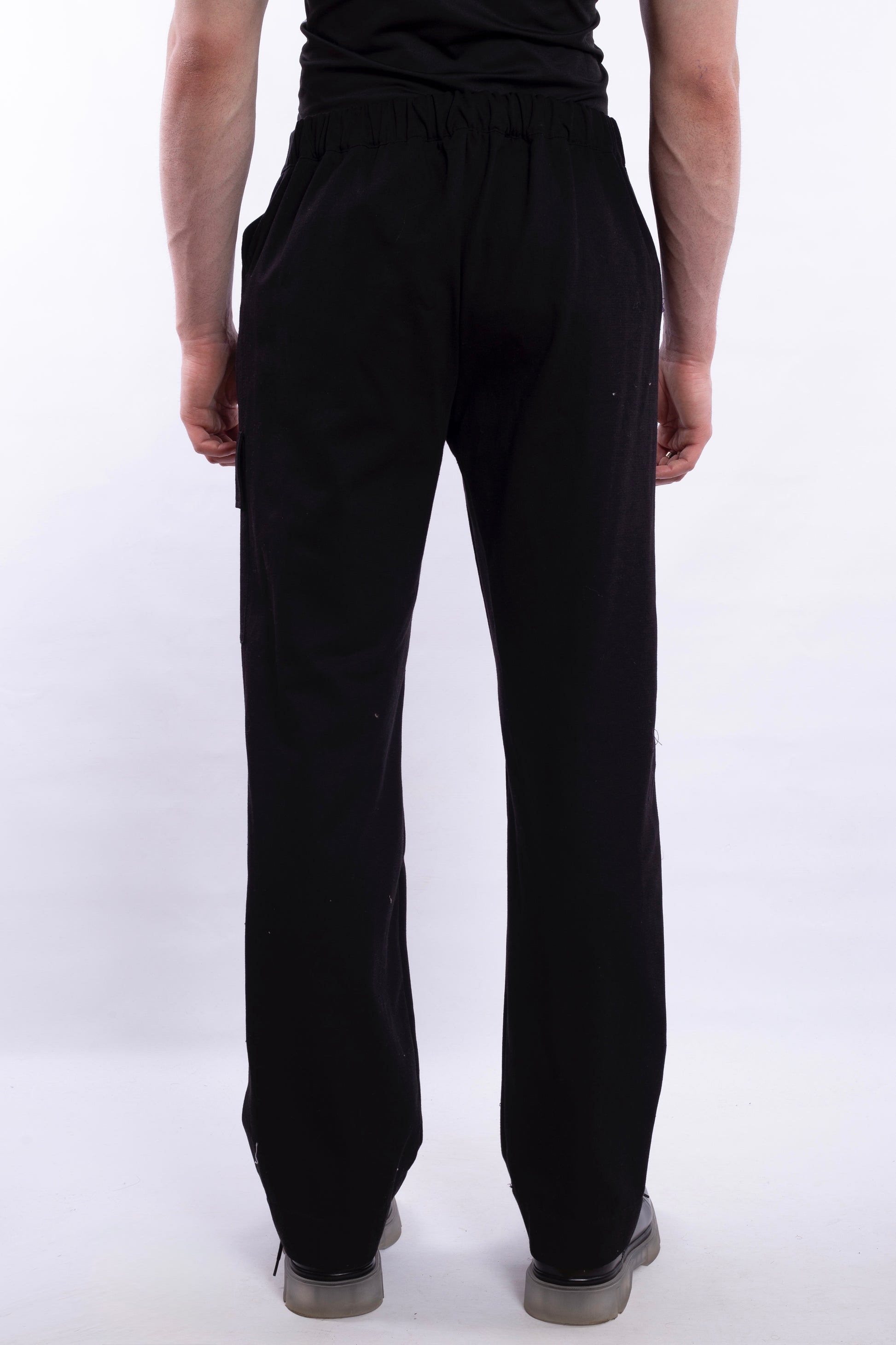 Black Pants L5