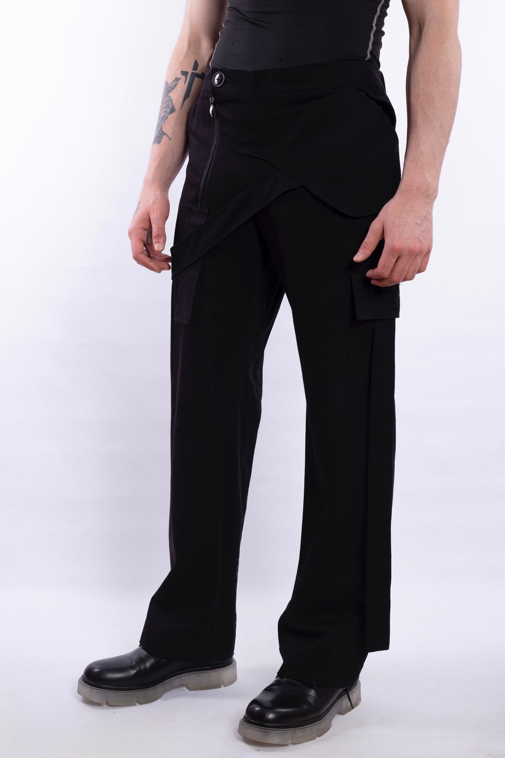 Black Pants L4