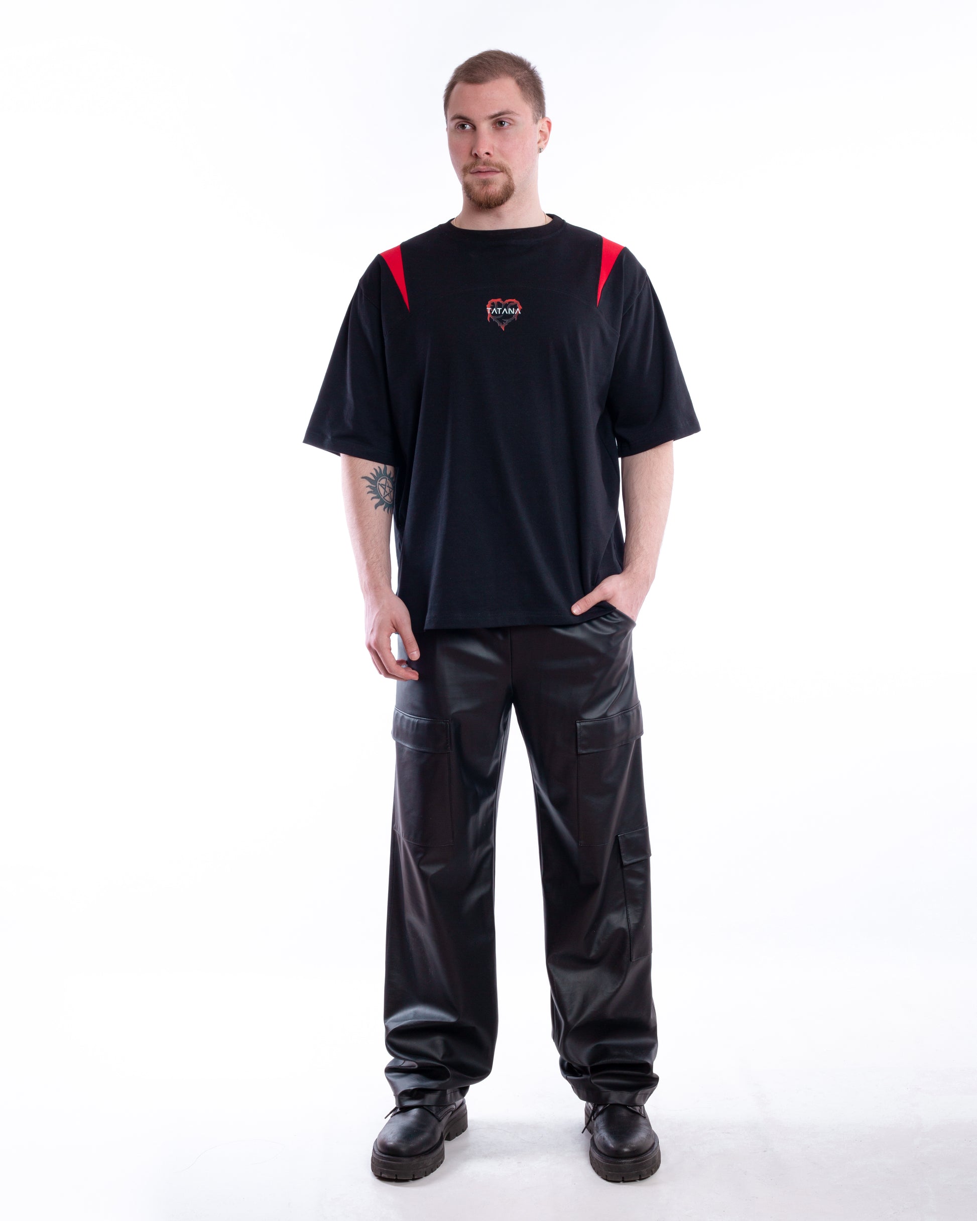 T-Shirt With Red Panels