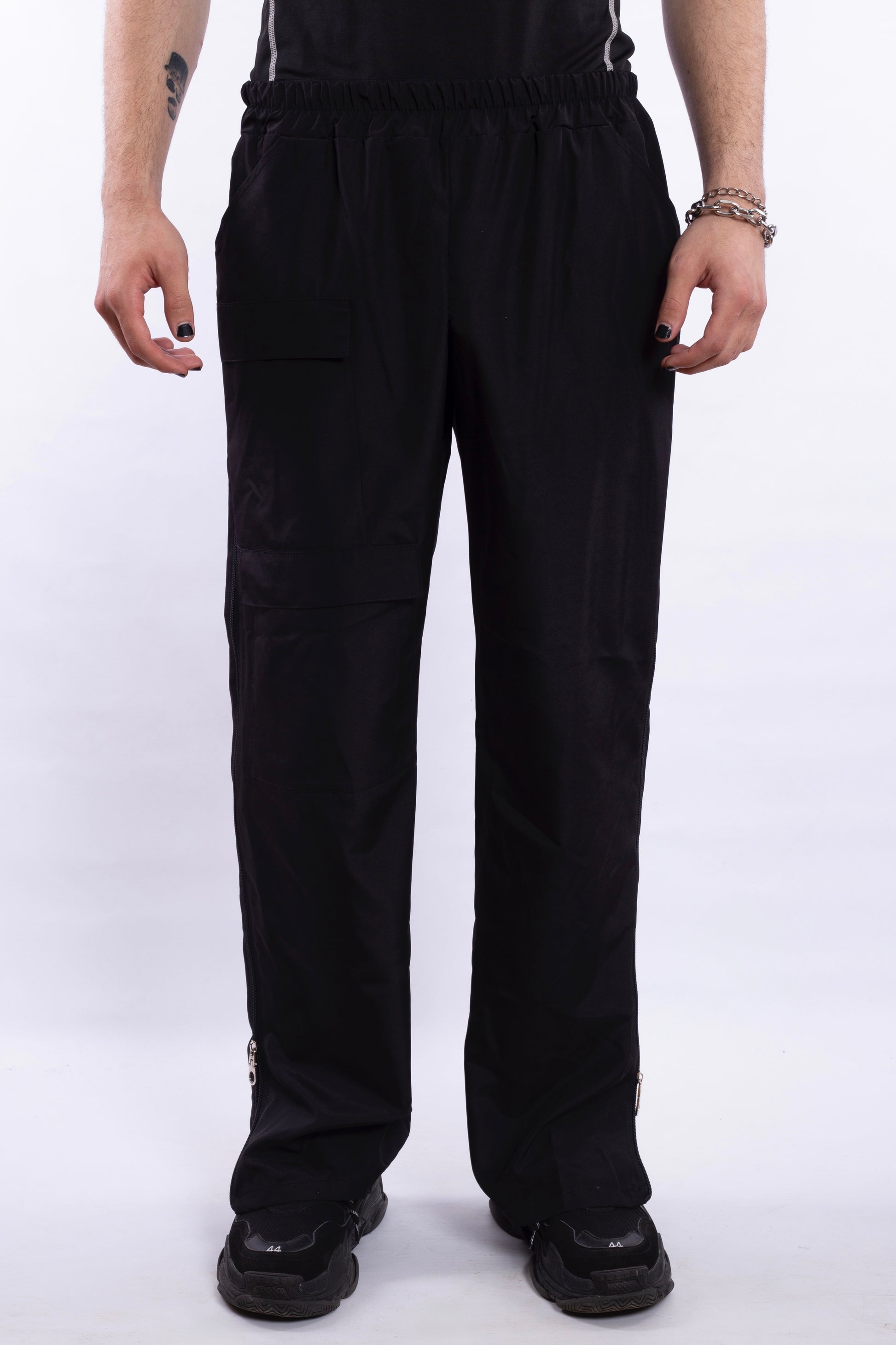 Black Pants L8 With Zippers