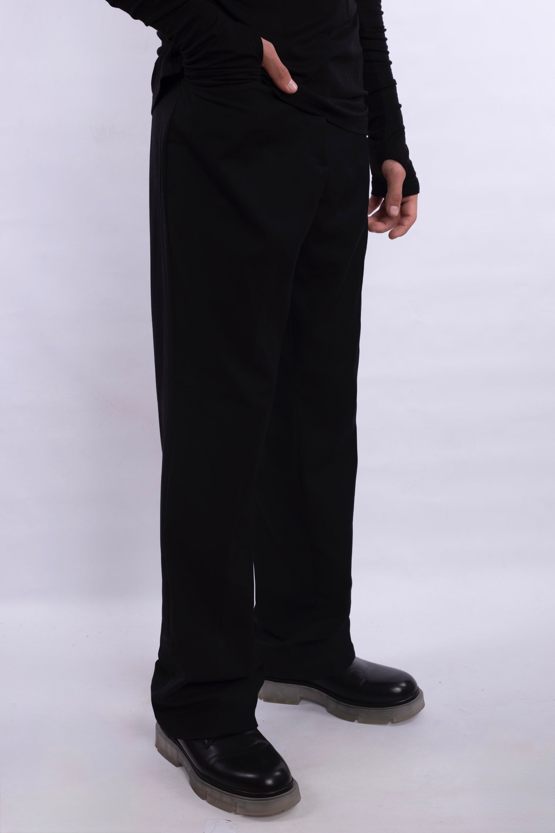 Black Pants A2