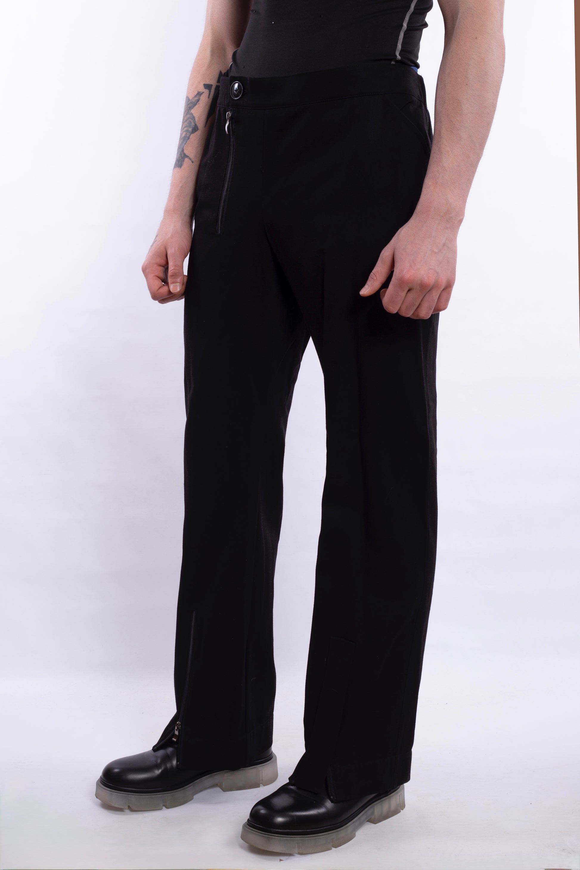 Black Pants L1