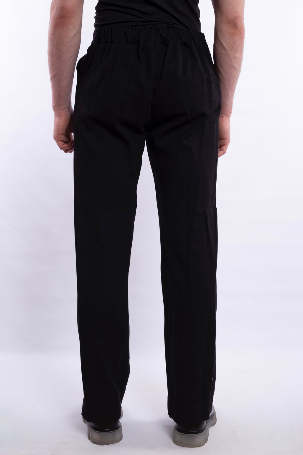 Black Pants L1