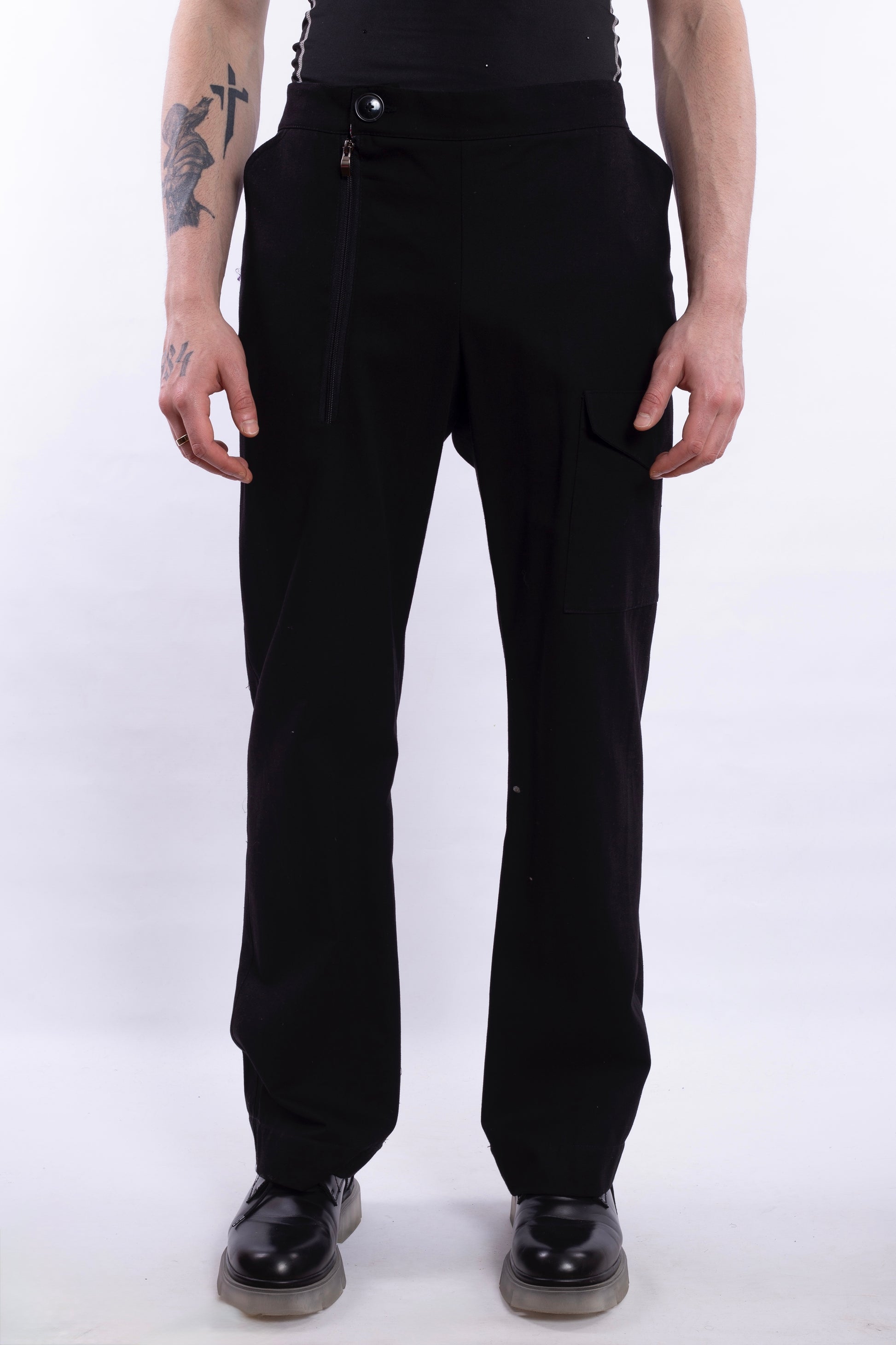 Black Pants L5