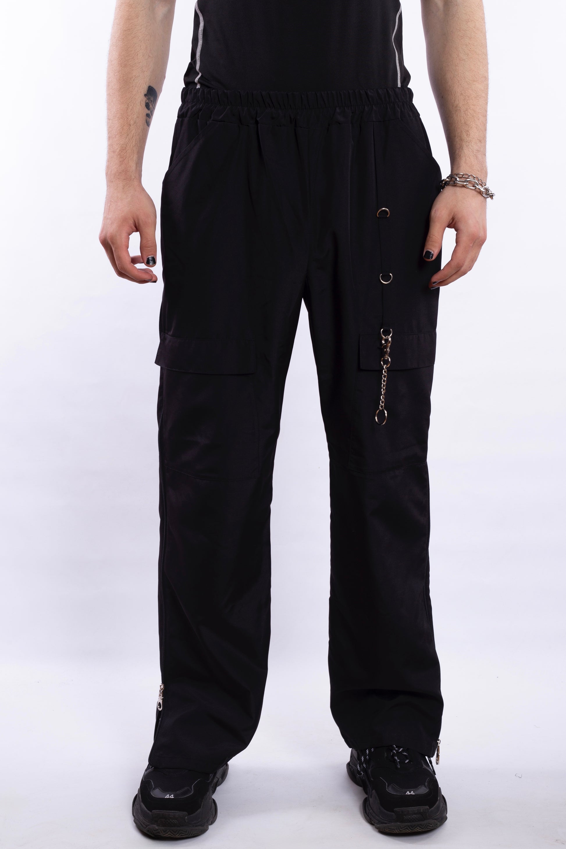 Black Pants L15 With Metalic Details