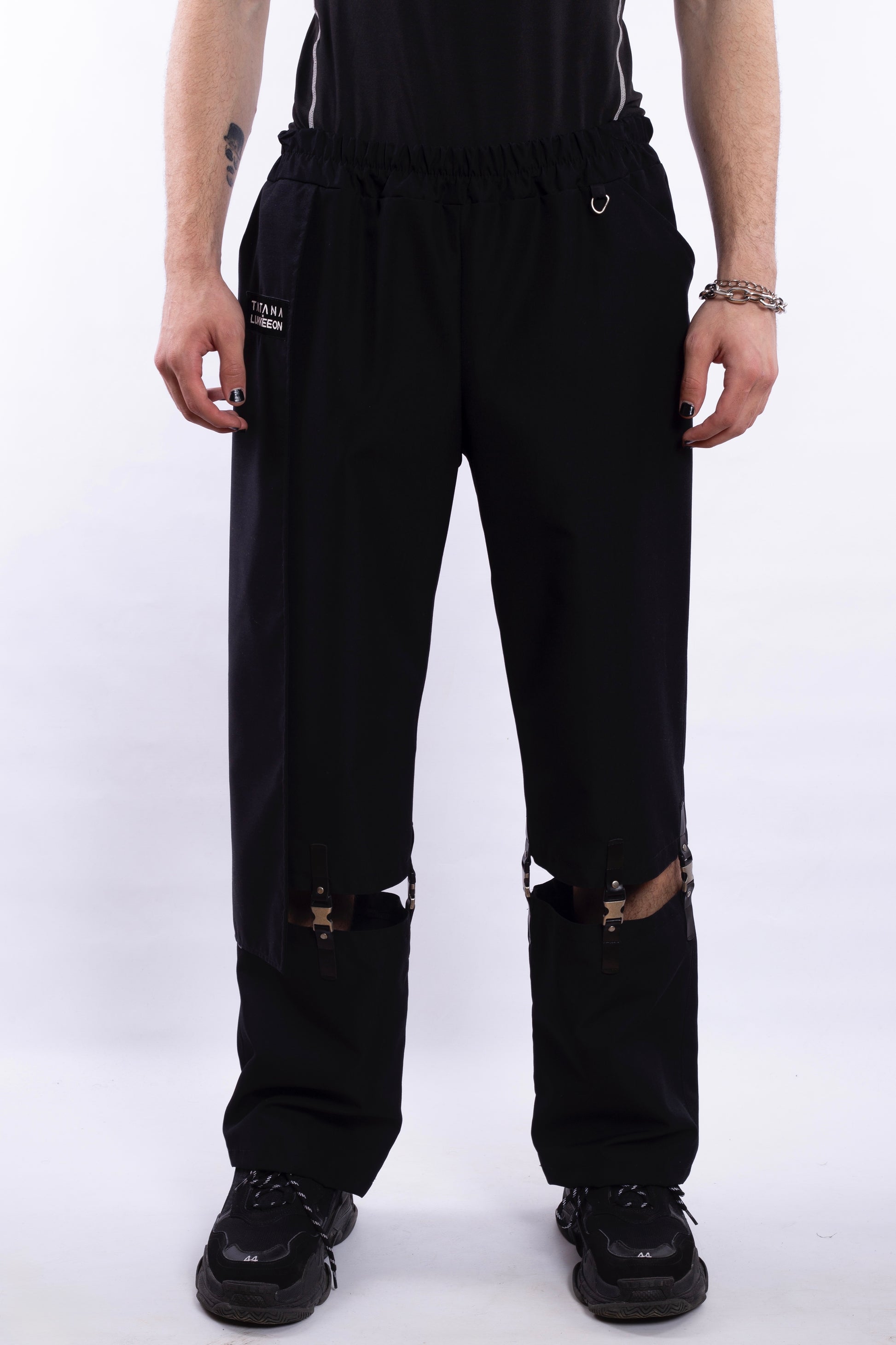 Black Pants L13 Transformer