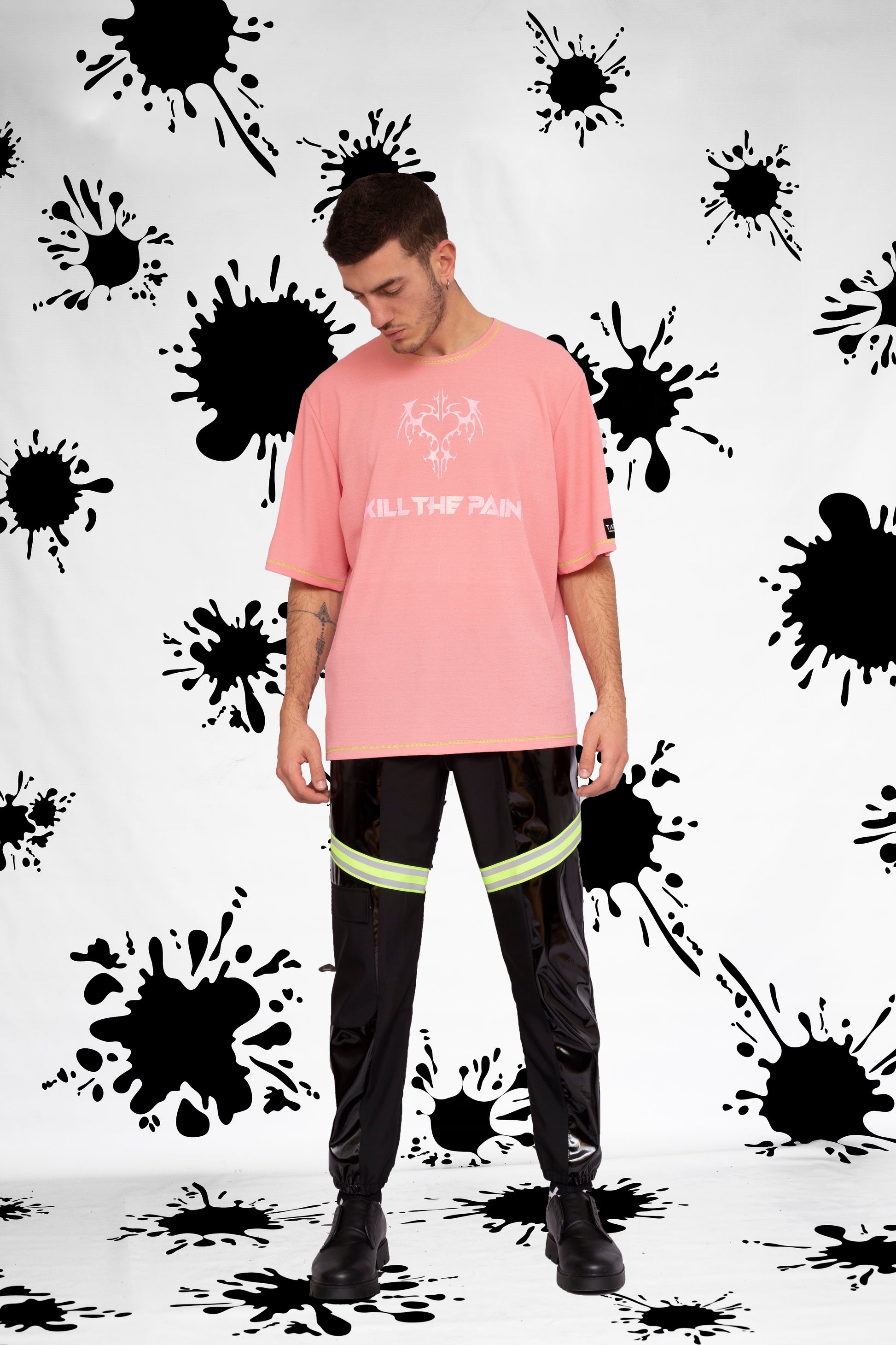 “Kill The Pain” Pink Tee With Heart