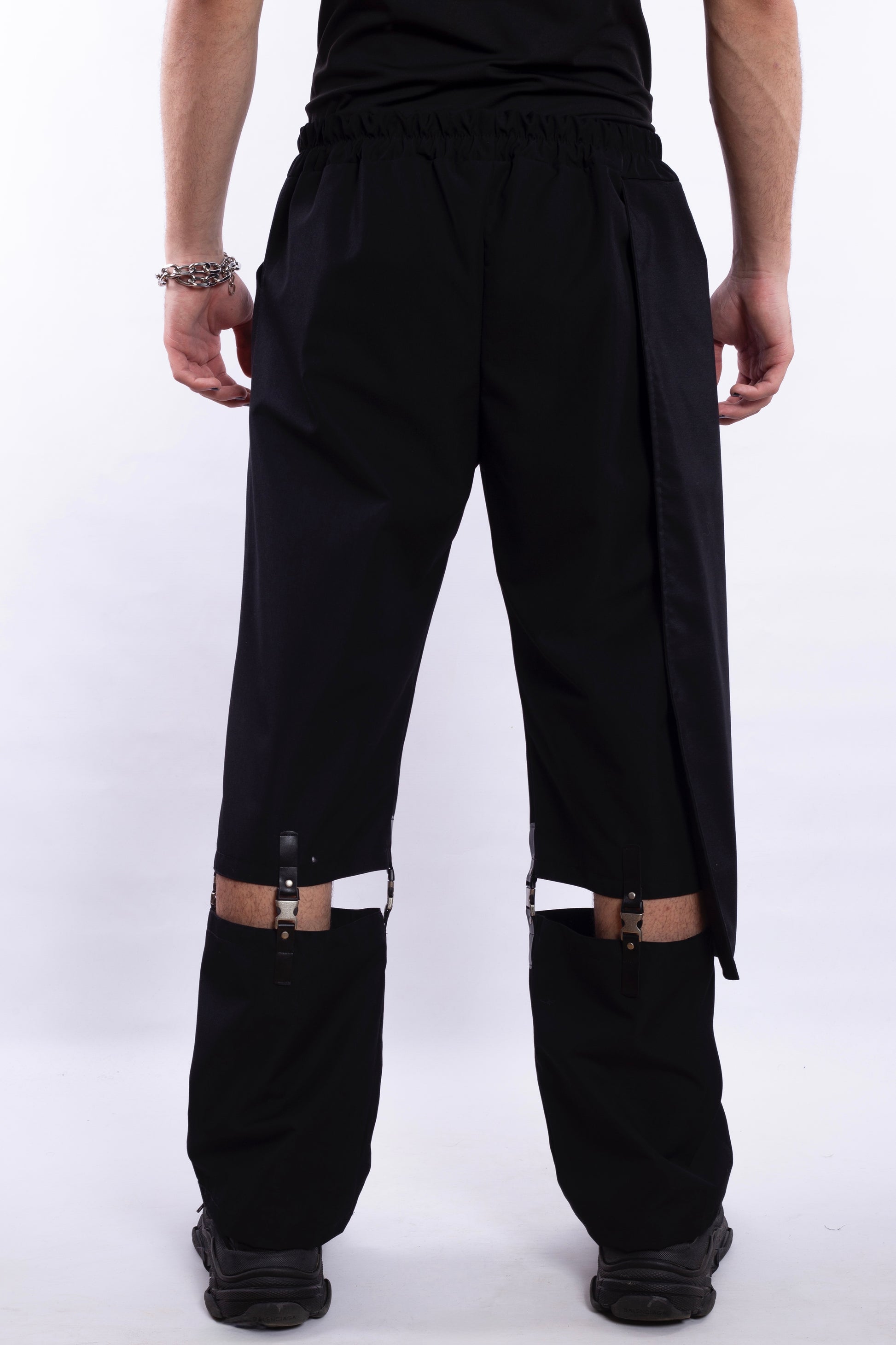 Black Pants L13 Transformer