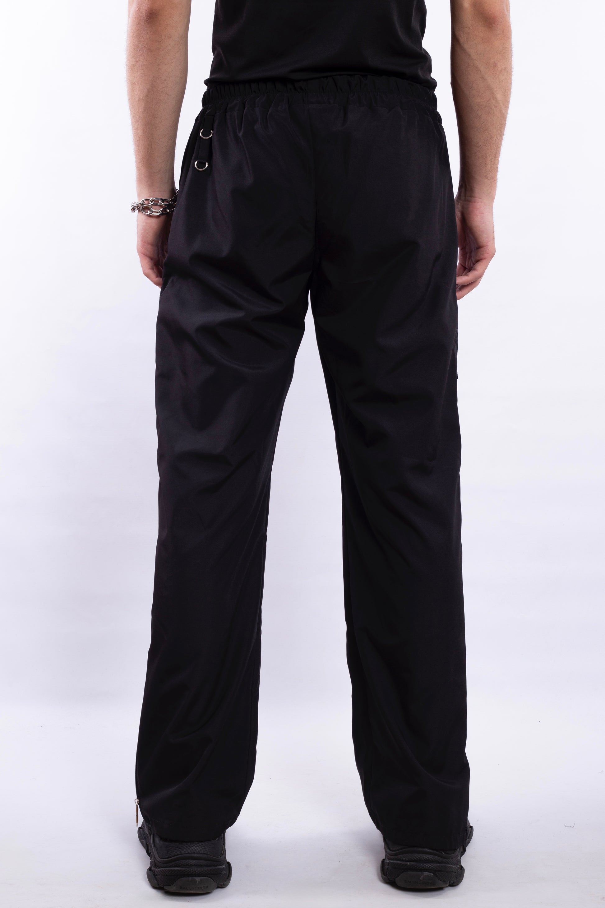 Black Pants L15 With Metalic Details